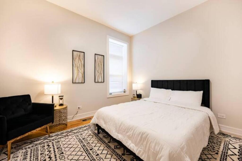 Luxurious Downtown 3 Bed 2 Bth Apartment Chicago Bagian luar foto
